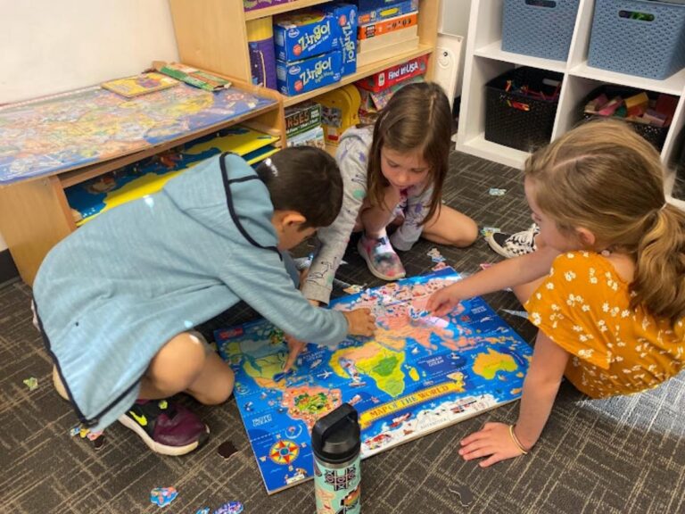 Spark Studio Puzzle, Acton Academy Pittsburgh is a 21st Century, best Modern school, best Non-traditional School, best Middle school, best private school, best Elementary School, and best Kinder school in Wexford Pennsylvania.